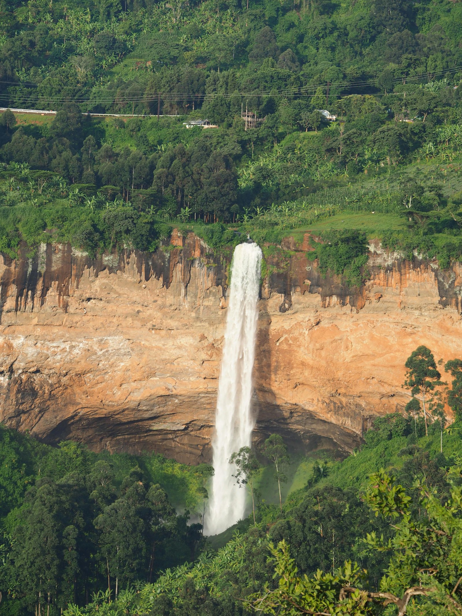 Sipi Falls scenic experience